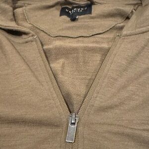 Unbound Merino Compact Travel Hoodie
